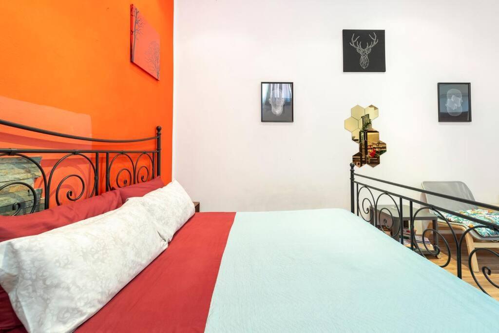 Central And Cozy Loft With Courtyard 볼로냐 외부 사진